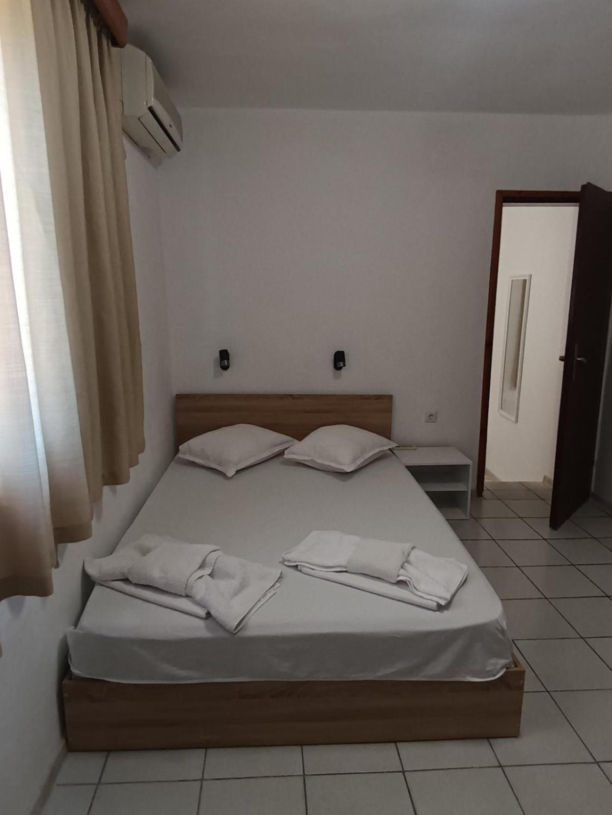 Ianakiev Guest House Черноморец Экстерьер фото