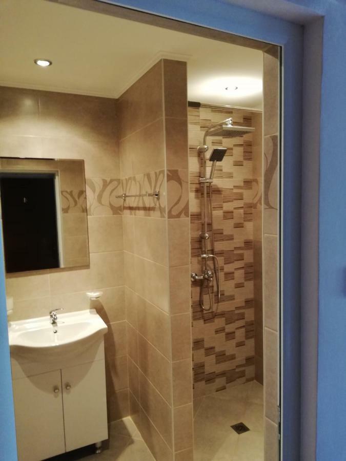 Ianakiev Guest House Черноморец Экстерьер фото
